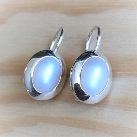 oh111-suesswasserperle-weiss-11×9-mm