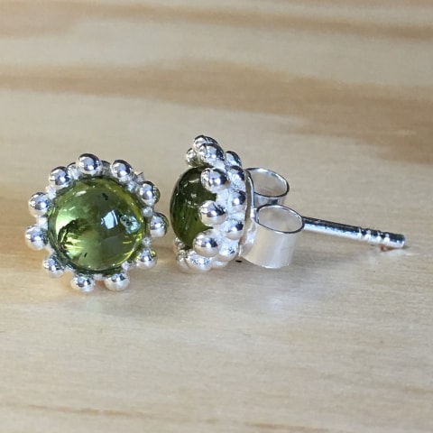 oh165-peridot-8-mm