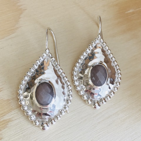 oh188-facettierter-chocolate-mondstein-29×19-mm