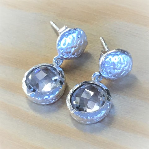 oh255-facettierter-bergkristall-silber-matt-10-mm