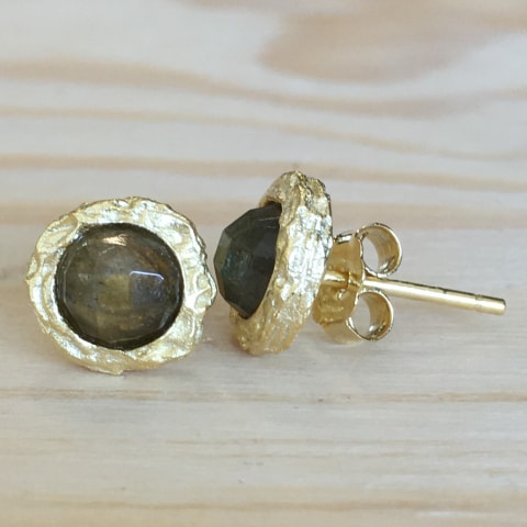 oh312-facettierter-labradorit-silber-vergoldet-matt-9-mm