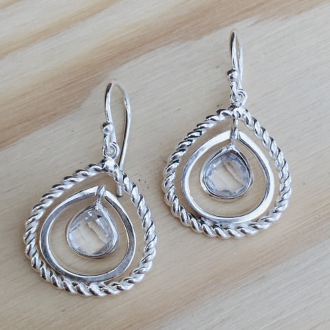 oh340-facettierter-bergkristall-18×18-mm