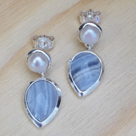 oh347-facettierter-chalcedon-suesswasserperle-26×11-mm