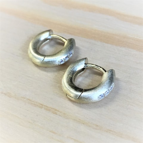 oh376-mit-zirkonia-silber-vergoldet-matt-12-mm