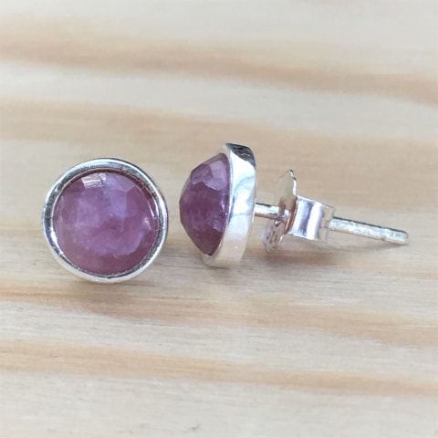 oh41-facettierter-rosa-turmalin-8-mm