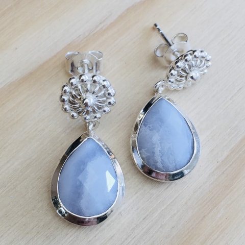oh419-facettierter-chalcedon-15×11-mm