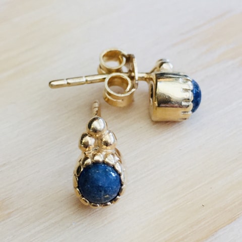 oh457-lapislazuli-silber-vergoldet-8×5-mm