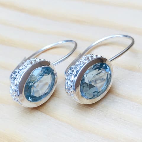 oh799-facettierter-blauer-topas-12×10-mm